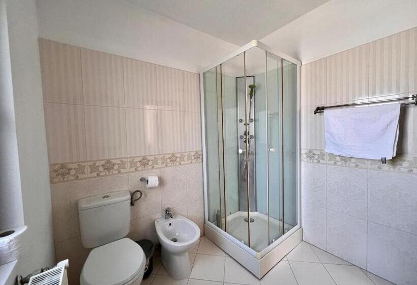 חדר סטנדרט עם מרפסת, Villa Nova