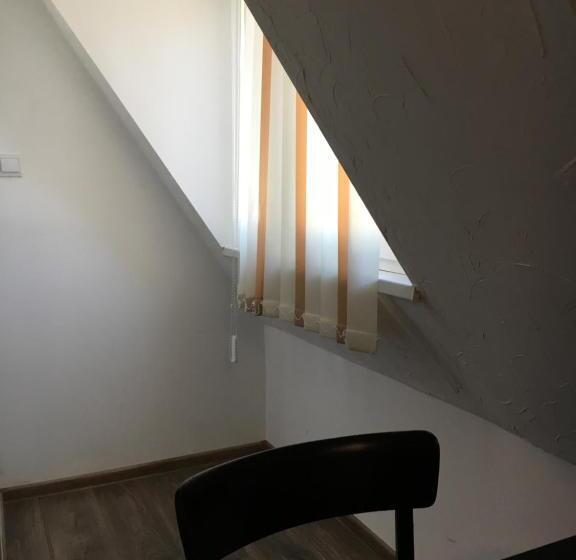 اتاق استاندارد یک نفره, Pension Haus Baron 2 Friedrichsfeld