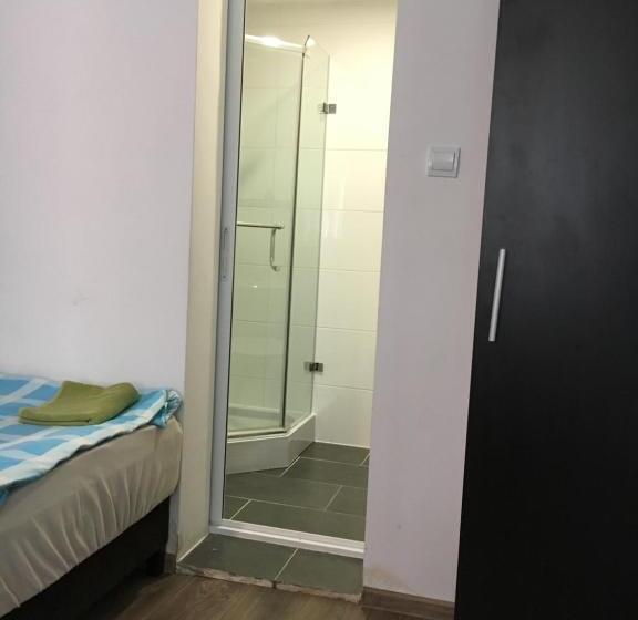 اتاق استاندارد, Pension Haus Baron 2 Friedrichsfeld