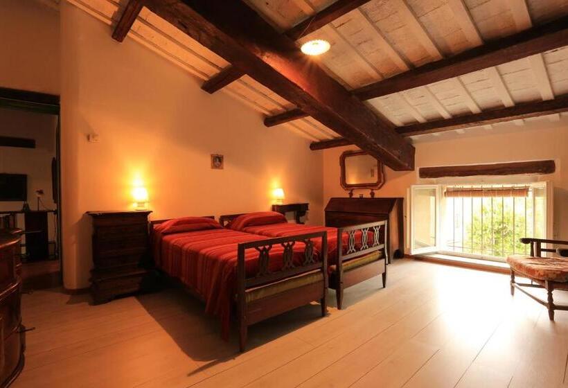 דירת שני חדרים, All Unicorno