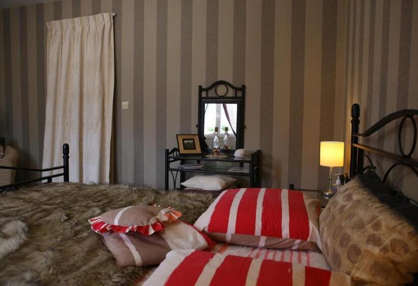 标准间, Au Coeur Des Vignes