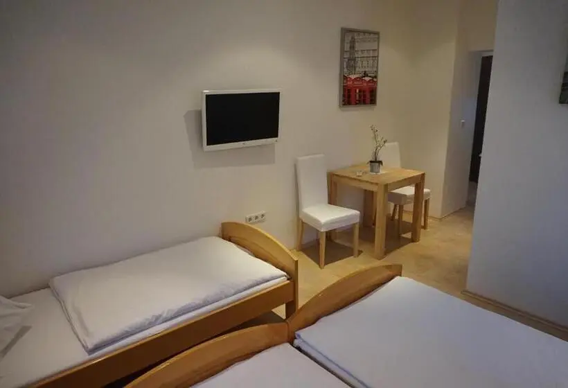 Habitació Triple Estàndard, Gösserhof