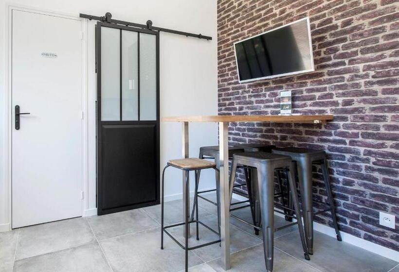 Семейное Студио, Le Vieux Puits Paris Est Paris Disney