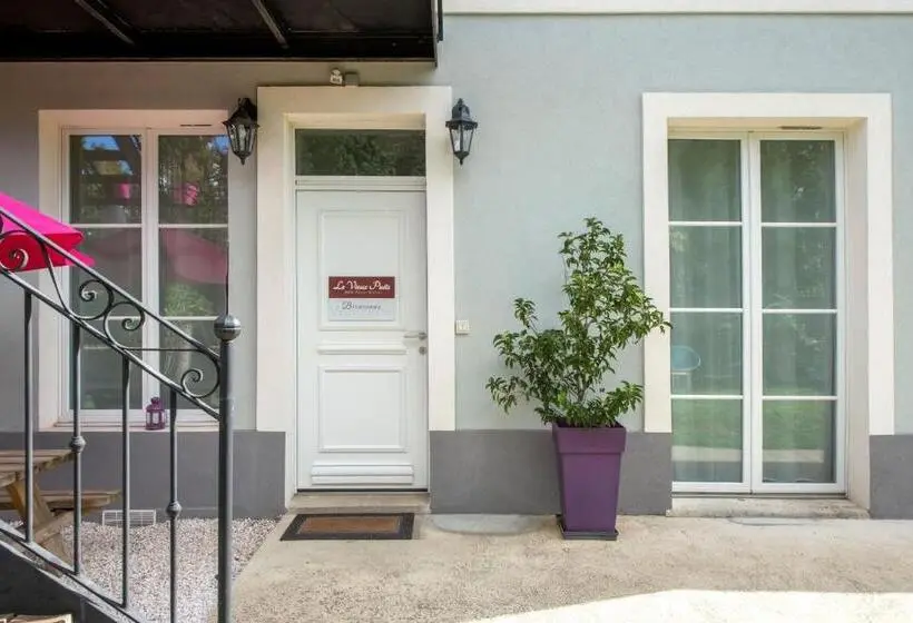 ガーデンビュースイート, Le Vieux Puits Paris Est Paris Disney