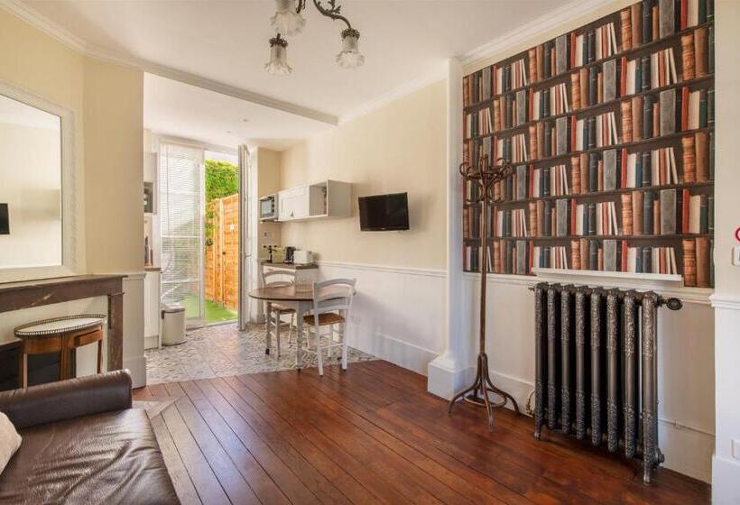 Люкс Повышенной Комфортности, Le Vieux Puits Paris Est Paris Disney