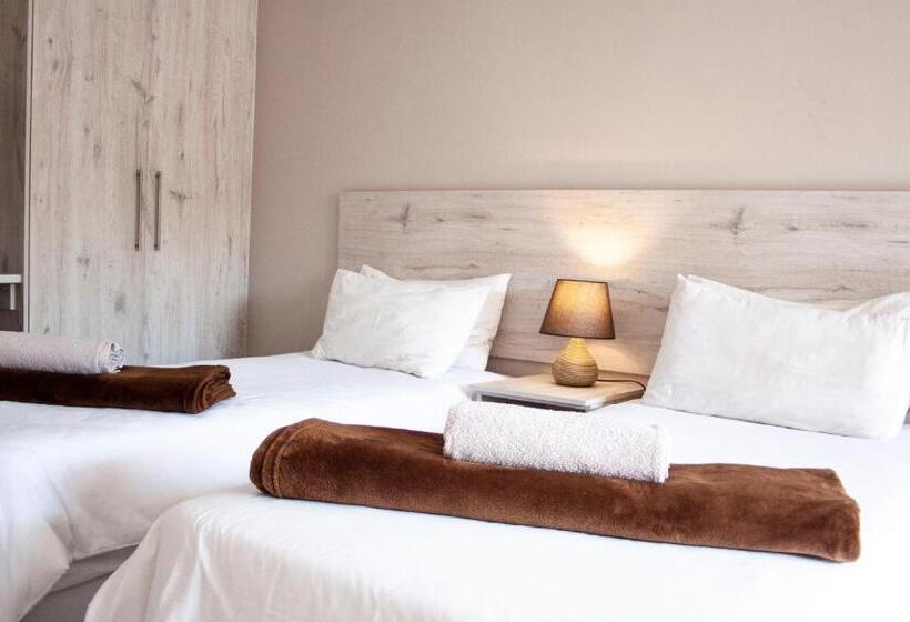 Стандартный Номер Кровать Кинг, Kelzane Self Catering