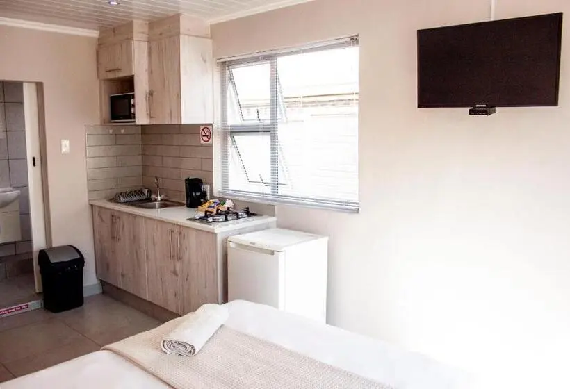 スタンダードルーム, Kelzane Self Catering