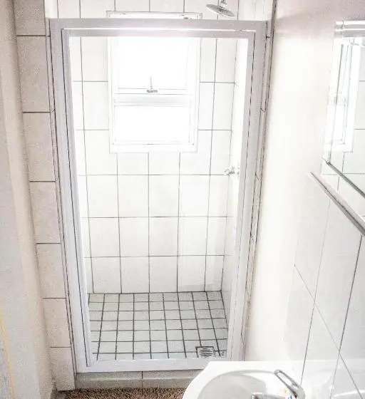 ファミリールーム, Kelzane Self Catering