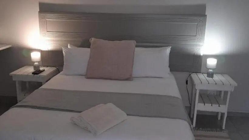 エコノミールーム, Kelzane Self Catering