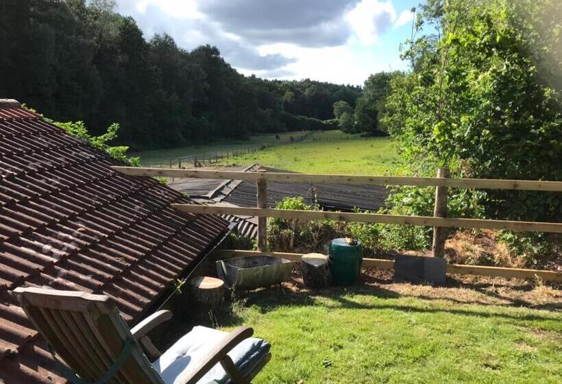 침실 2개 스위트, Woodmill Farm Apartment