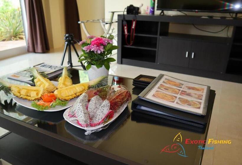 山の見えるジュニアスイート, Exotic Fishing Thailand