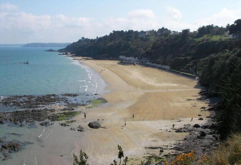 شقة غرفتين, Tagar étape