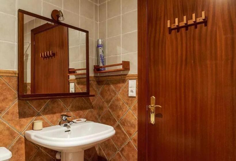 اتاق لوکس با بالکن, Ca La Gloria