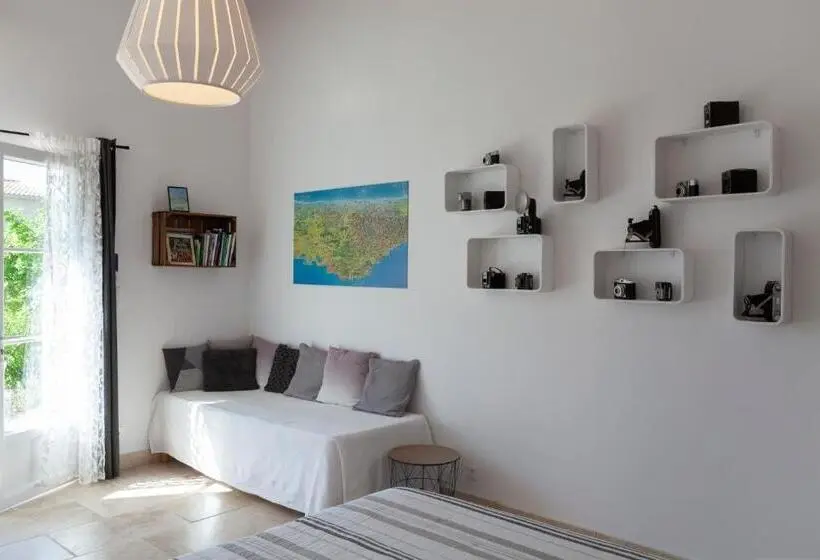 スタンダードトリプルルーム, Chambre D Hôtes Le Mirail