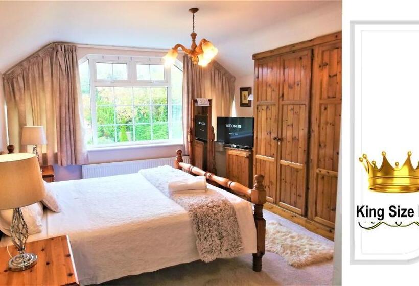 デラックスルーム, Leabrook House