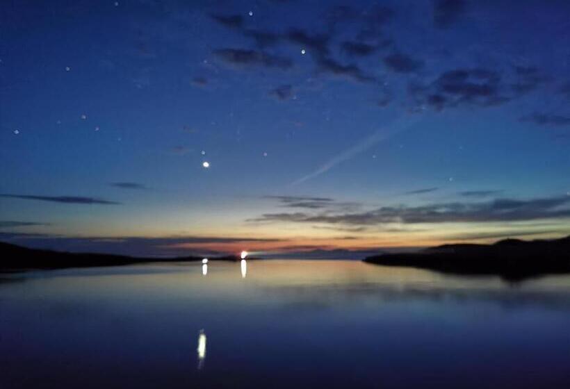 Четырехместный Номер Стандарт Вид на Сад, Horizon View Lodge Bed And Breakfast Glanleam Road Knightstown Valentia Island County Kerry V23 W447