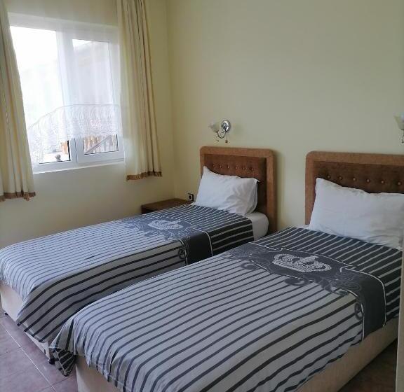 חדר סטנדרט עם טרסה, хотел сандим