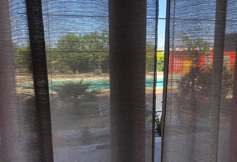 جناح سرير كينج, Casa D´edite