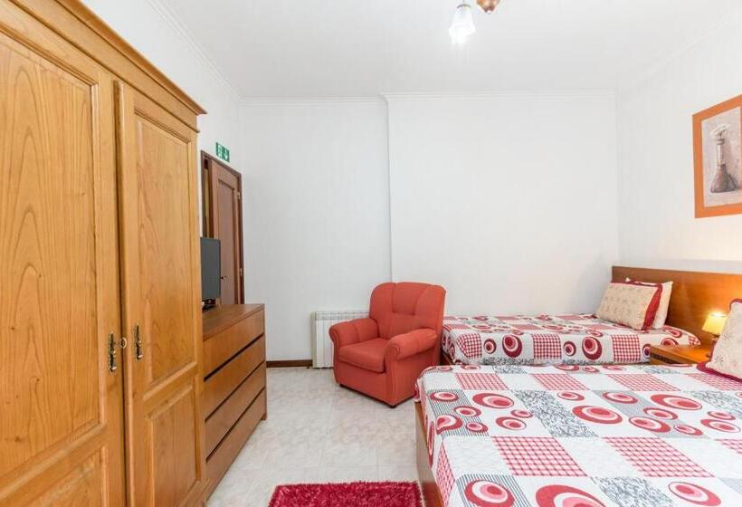 标准三人间, Casa Do Campo Al