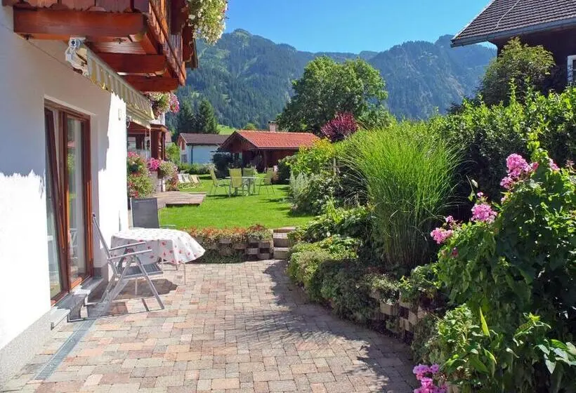 テラス付き１ベッドルームアパートメント, Das Apartment Rief Daheim Beim Wanderprofi Adults Only
