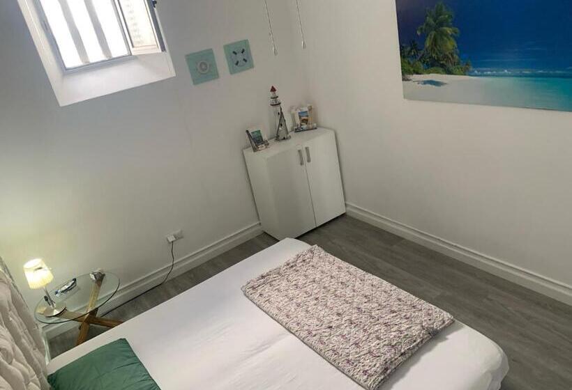 Standard room with outdoor bath, Aloha Hostel