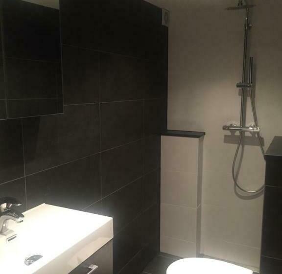 اتاق استاندارد با چشم‌انداز, Bridge Inn