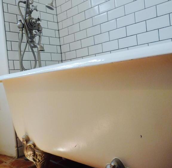 Люкс 2 Спальни, Chez Lola Maison D Hôtes Corbières