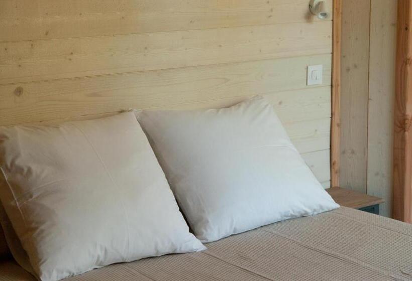 家庭间, Mas De Font Chaude