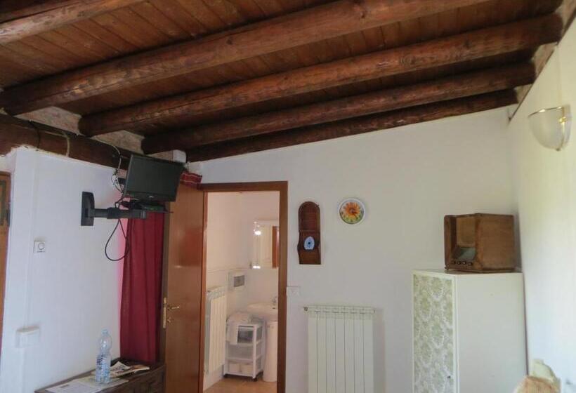 חדר דלוקס, Monte Lago