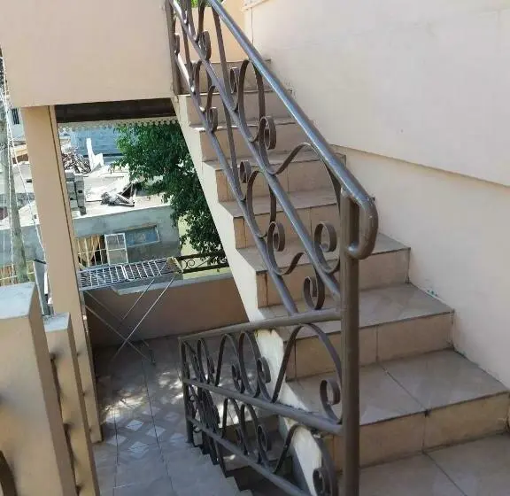 آپارتمان 1 خوابه, Centraville