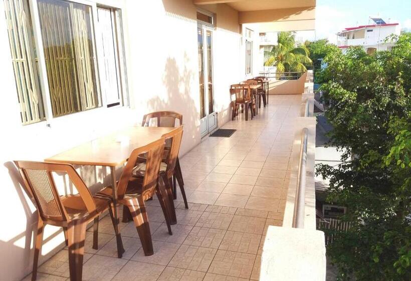 آپارتمان 1 خوابه, Centraville