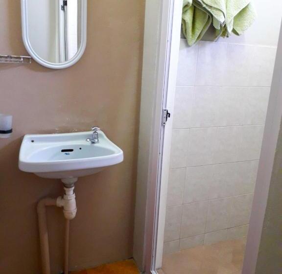 آپارتمان 1 خوابه, Centraville