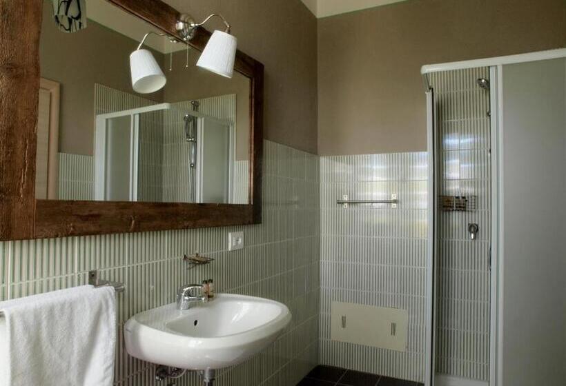 غرفة قياسية مطلّة علي البحيرة, Agriturismo 30