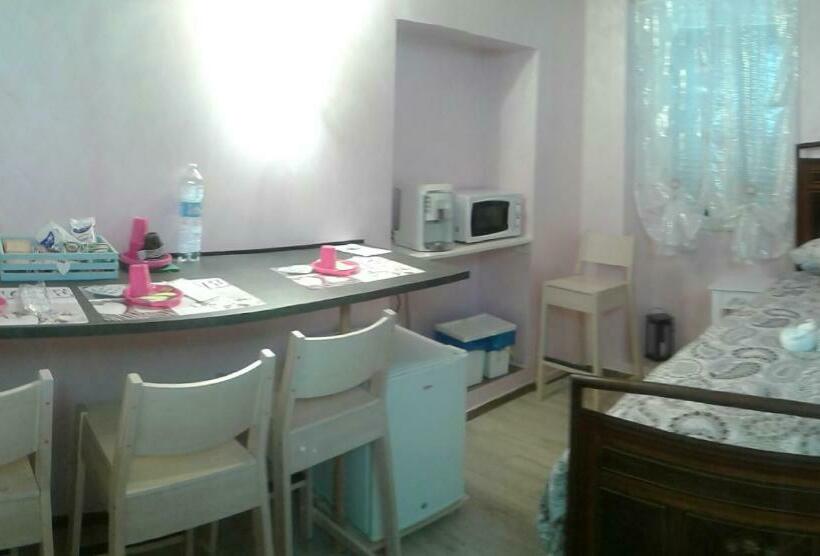 Pokój Standard Trzyosobowy, Agriturismo Nonni Devia