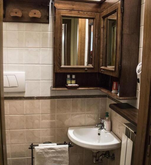 غرفة قياسية, Angolo Del Gelsomino