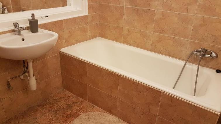 Interiört Standardrum, Szatmári Vendégház