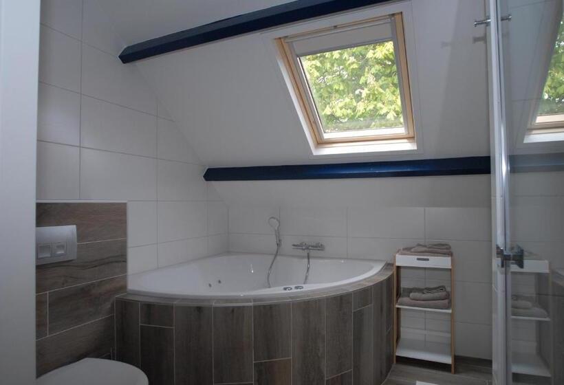 デラックスルーム, B&b De Kaagse Boer