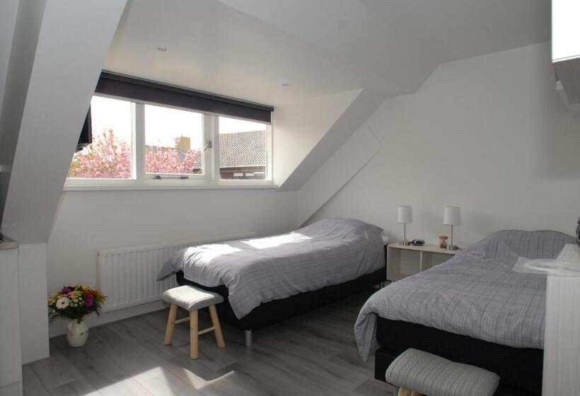 スタンダードルーム, B&b De Kaagse Boer