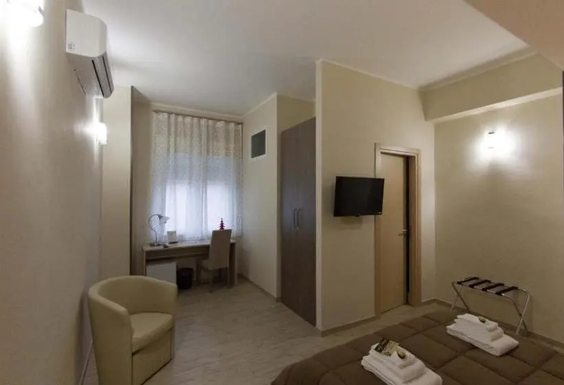 スタンダードルーム, B&b Del Corso