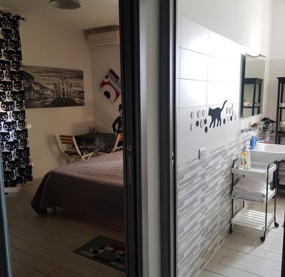 Номер Стандарт с Балконом, Affittacamere Erbagatta