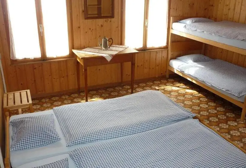 スタンダード４人部屋, Alpenhof Mountain Lodge