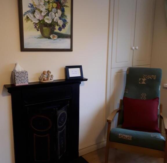 Номер Стандарт, Conways B&b