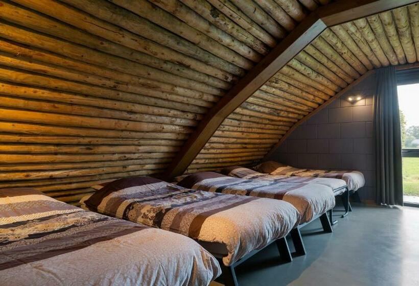 침실 3개 주택, Koe In De Kost