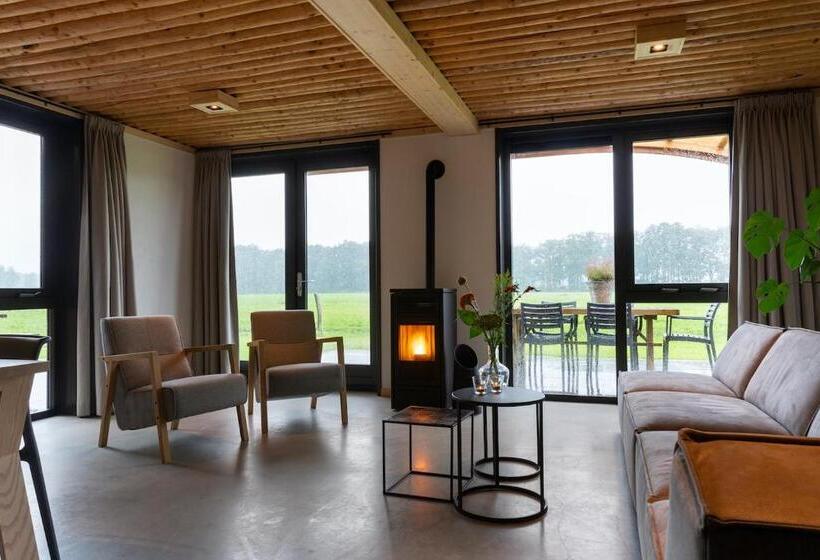 침실 3개 주택, Koe In De Kost