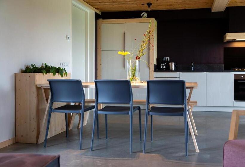 침실 3개 주택, Koe In De Kost