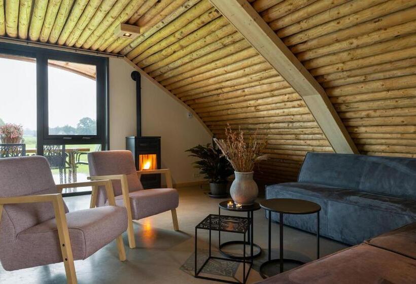 침실 3개 주택, Koe In De Kost