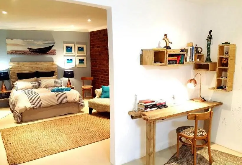 اتاق لوکس, Cottage Guesthouse