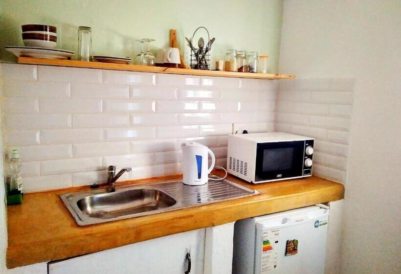 اتاق لوکس, Cottage Guesthouse