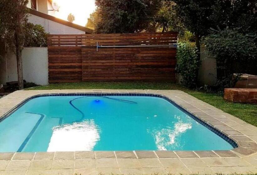 이코노미 룸, Cottage Guesthouse