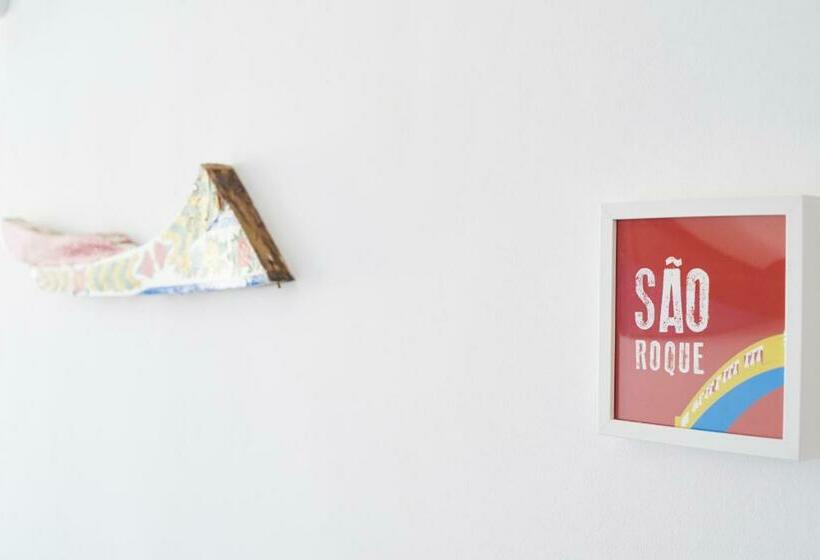 غرفة قياسية, Ponto De Abrigo